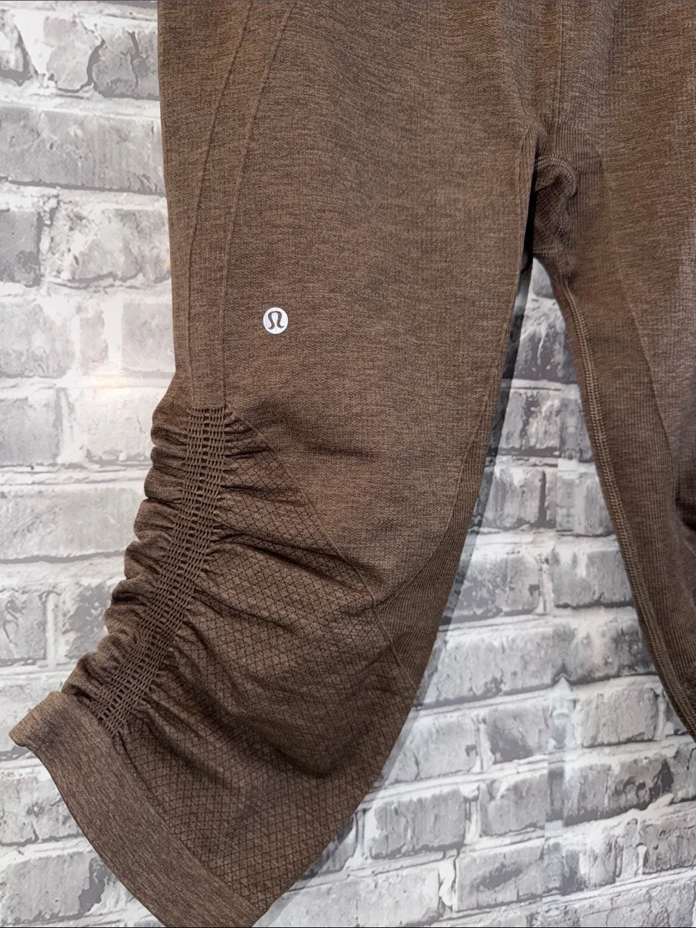 lululemon athletica Brown Ruched Capri Leggings